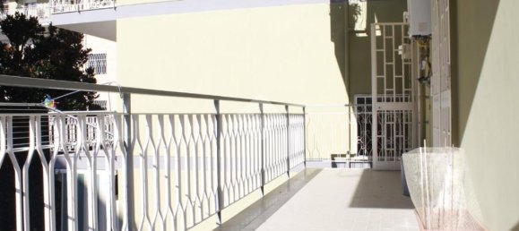 Квартира с 3 спальнями в Неаполь, Италия № 346143 19