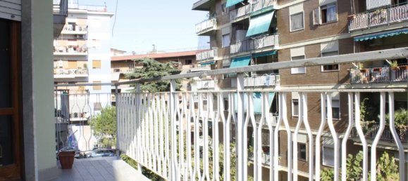 Квартира с 3 спальнями в Неаполь, Италия № 346143 5