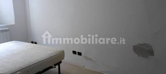 Apartamento de 1 dormitorio en Vedano Olona, Italy No. 5453 4