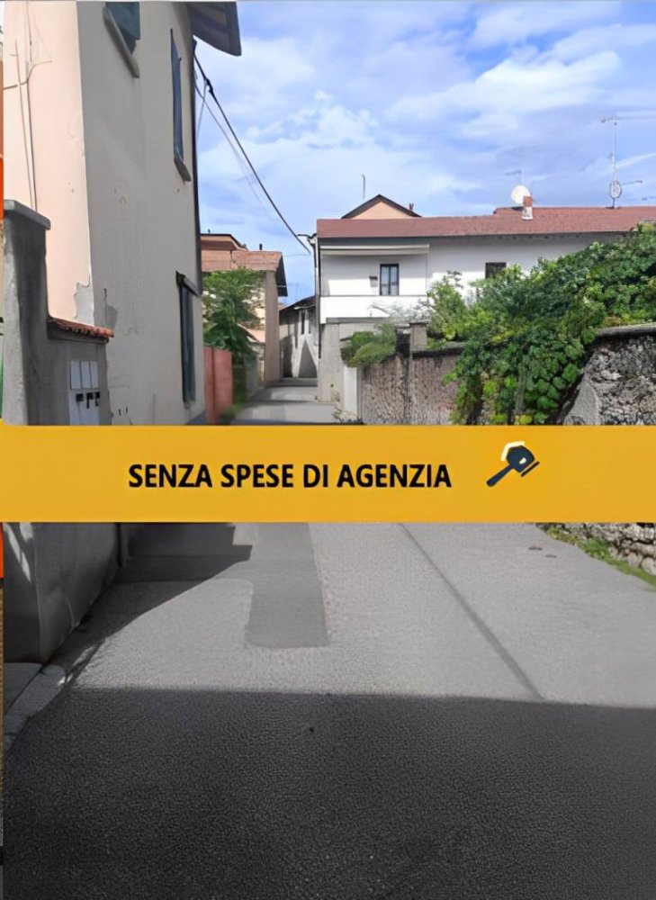 Apartamento de 1 dormitorio en Vedano Olona, Italy No. 5453