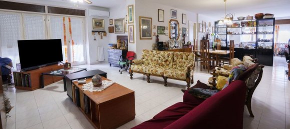 5 chambres Appartement à Oristano, Italy No. 322911 3