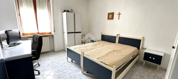 Квартира с 3 комнатами в Фоджа, Италия № 65098 9