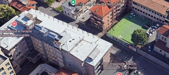 2 rooms Apartment in Varese, Italy No. 99377 2