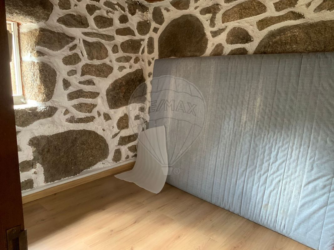 2 bedrooms House in Viseu, Portugal No. 184795