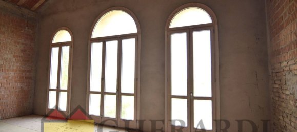 10-salle Villa à Argenta, Italy No. 132583 21