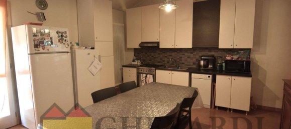 10-salle Villa à Argenta, Italy No. 132583 4