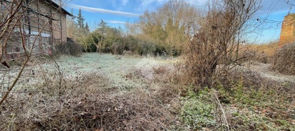 6 rooms House in Cornale e Bastida, Italy No. 158003 37