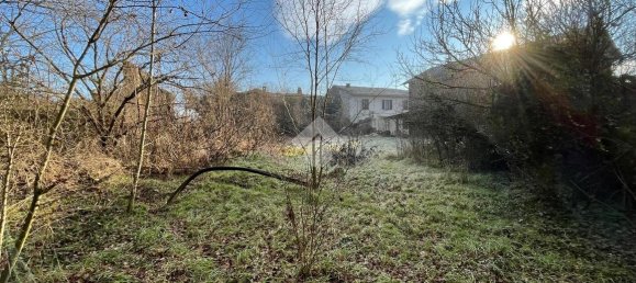 6 rooms House in Cornale e Bastida, Italy No. 158003 35