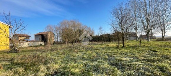 6 rooms House in Cornale e Bastida, Italy No. 158003 36