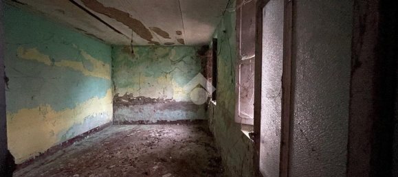 6 rooms House in Cornale e Bastida, Italy No. 158003 31