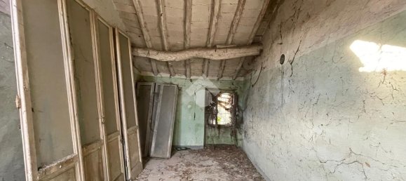 6 rooms House in Cornale e Bastida, Italy No. 158003 3