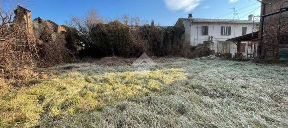 6 rooms House in Cornale e Bastida, Italy No. 158003 17