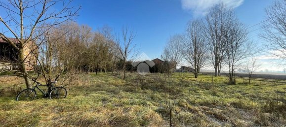 6 rooms House in Cornale e Bastida, Italy No. 158003 22