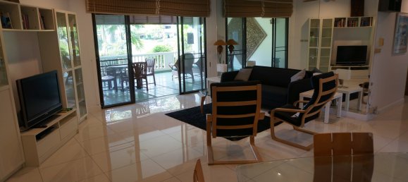 2 bedrooms Condo in Pattaya, Thailand No. 3728 16