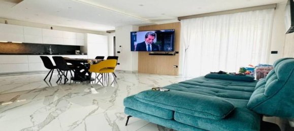 4 bedrooms Villa in Giugliano in Campania, Italy No. 266782 20