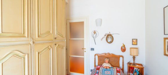 4 bedrooms Apartment in Imperia, Italy No. 339896 6