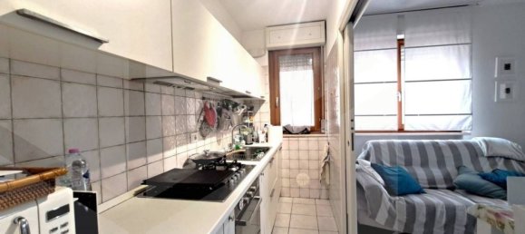5 rooms Apartment in Pescara, Italy No. 19956 14