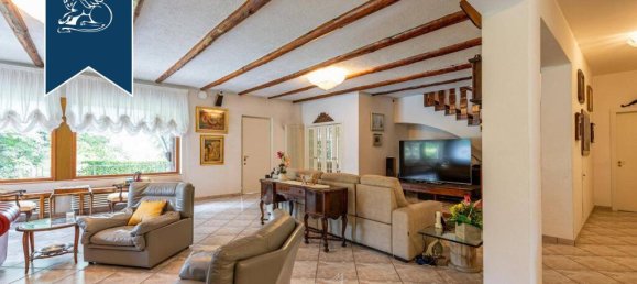 Вилла с 5 спальнями в Лезмо, Италия № 373683 5