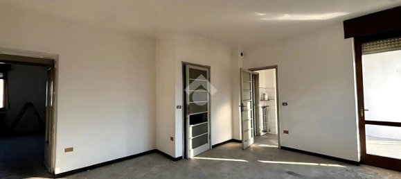 4 rooms Apartment in Esine, Italy No. 4710 8