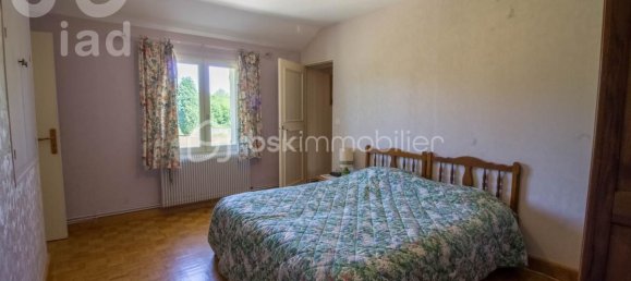 5 bedrooms House in Coullons, France No. 84383 11