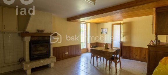 5 bedrooms House in Coullons, France No. 84383 15