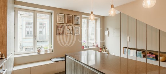 3 bedrooms Villa in Porto, Portugal No. 99711 10