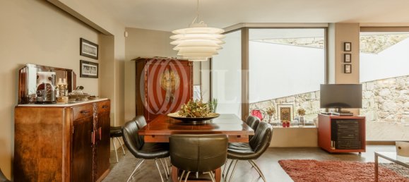 3 bedrooms Villa in Porto, Portugal No. 99711 2