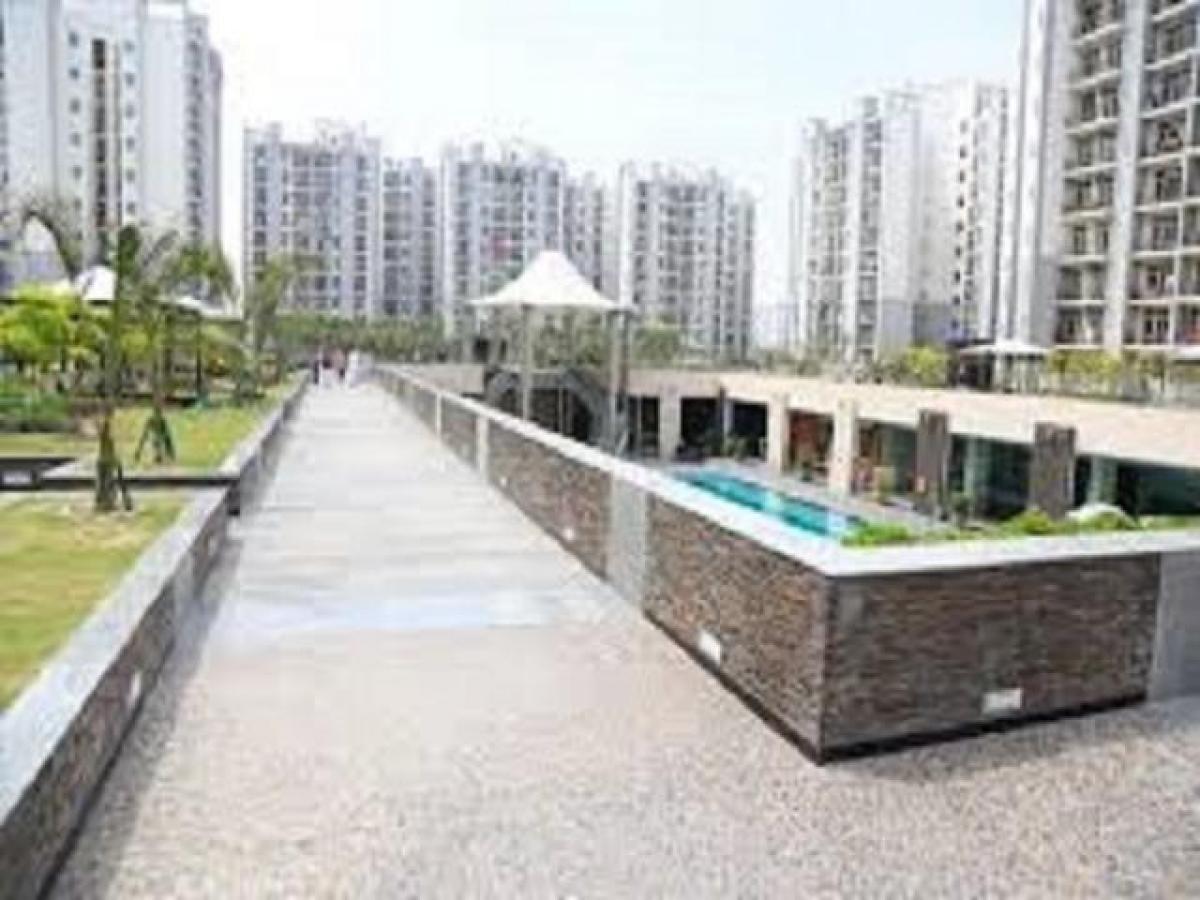 Дом с 3 спальнями в Нойда, Индия № 4145