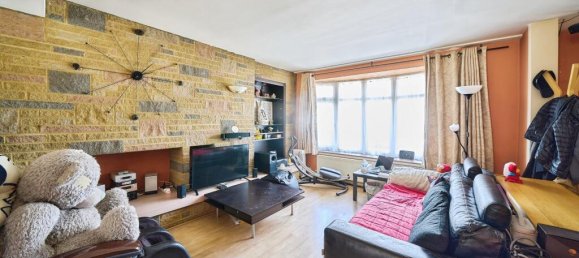 6 Schlafzimmer Gewerbliche Immobilie in Ilford, United Kingdom, Nr. 10399 3