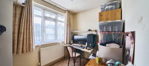 6 Schlafzimmer Gewerbliche Immobilie in Ilford, United Kingdom, Nr. 10399 19