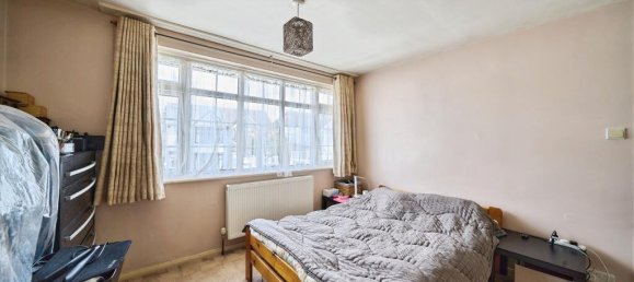 6 Schlafzimmer Gewerbliche Immobilie in Ilford, United Kingdom, Nr. 10399 9