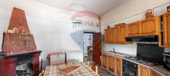 4 Schlafzimmer Haus in Nocera Inferiore, Italy, Nr. 54093 26