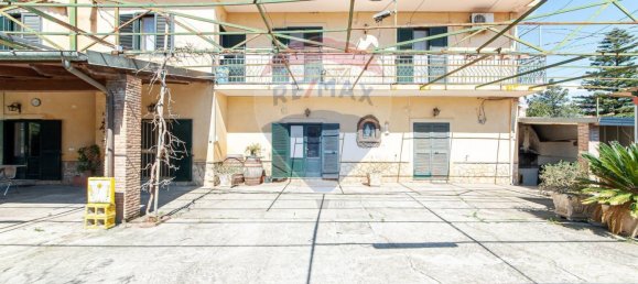 4 Schlafzimmer Haus in Nocera Inferiore, Italy, Nr. 54093 3