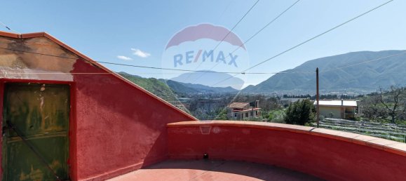 4 Schlafzimmer Haus in Nocera Inferiore, Italy, Nr. 54093 43