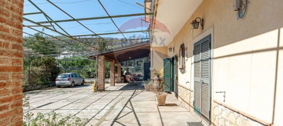 4 Schlafzimmer Haus in Nocera Inferiore, Italy, Nr. 54093 5