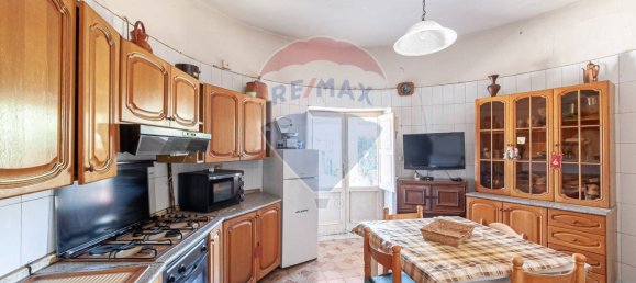 4 Schlafzimmer Haus in Nocera Inferiore, Italy, Nr. 54093 25