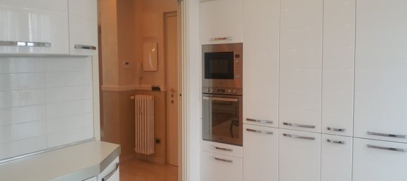 Квартира с 2 спальнями в Милан, Италия № 248004 4