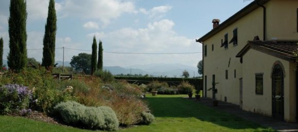 Casa de 5 habitaciónes en Vicchio, Italy No. 238180 3