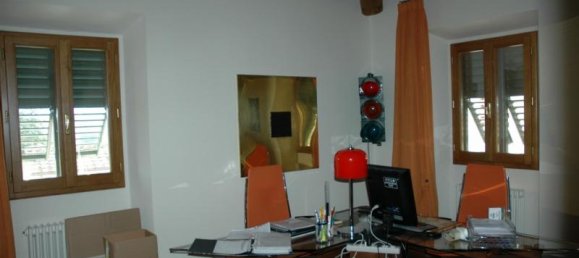 Casa de 5 habitaciónes en Vicchio, Italy No. 238180 6