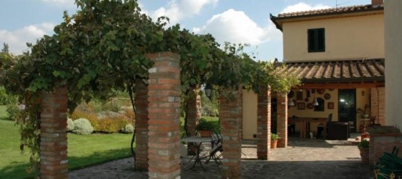 Casa de 5 habitaciónes en Vicchio, Italy No. 238180 8