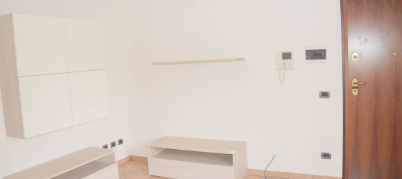 4 Schlafzimmer Wohnung in Concordia sulla Secchia, Italy, Nr. 363910 3