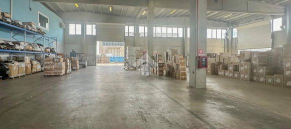 5غرفة مستودع في Leno, Italy رقم 90101 5