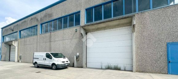 5غرفة مستودع في Leno, Italy رقم 90101 7