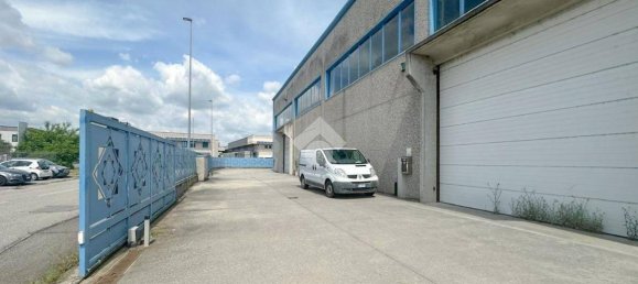 5غرفة مستودع في Leno, Italy رقم 90101 2