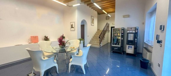 5غرفة مستودع في Leno, Italy رقم 90101 20