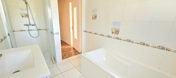 Casa de 5 dormitorios en Piennes, France No. 88409 14