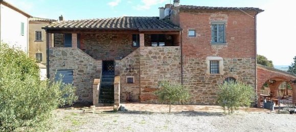 18 rooms House in Marciano della Chiana, Italy No. 32818 21