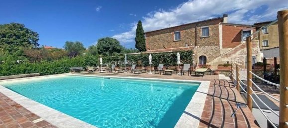 18 rooms House in Marciano della Chiana, Italy No. 32818 2