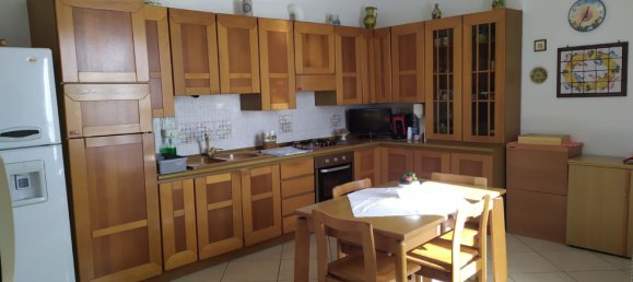 Квартира с 6 комнатами в Кальтаджироне, Италия № 251725 7