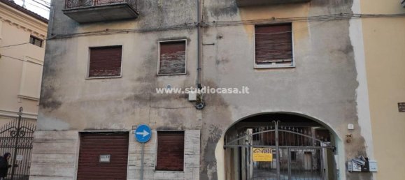 Villa de 9 habitaciónes en Calvenzano, Italy No. 148415 4